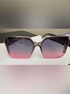 Stylish Gradient Square Sunglasses - Pink